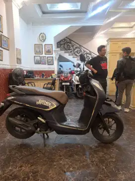 DP 1,5 JT PROMO GENIO FABULOS 2024 MOTOR MULUS KAYA BARU KM RENDAH