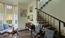 Jual Rumah 5+1 KT, Terawat & Full Furnish Lippo Karawaci Central
