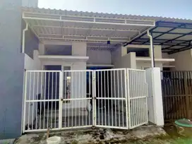Dijual rumah Medokan Ayu Tambak