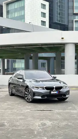 LOW KM BMW 320i Sport 2022