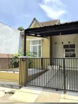 Disewakan Rumah 2KT, 1KM di Villa Dago Pamulang