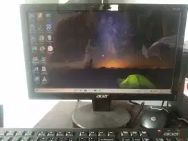 Monitor Komputer Acer