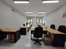 Ruko Jl. gatsu Bandung Disewa 3 1/2 Lantai Siap Pakai
