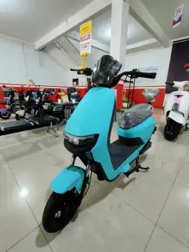 SEPEDA LISTRIK M70 TERBARU