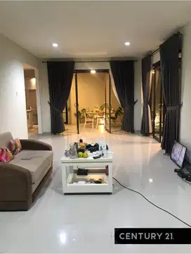 Rumah Mewah Semi Furnished Di Cluster Forest Green Lippo Cikarang