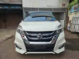 Nissan Serena 2.0 Highway Star twotone 2024 nik 2023 putih full origin
