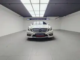 Mercedes benz E350 AMG COUPE 2010 LOW KM RARE