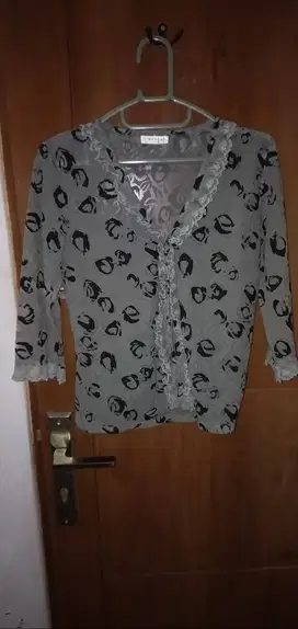 Outer Wanita Lengan Panjang