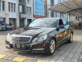 Mercedes-Benz E300 2011 Bensin