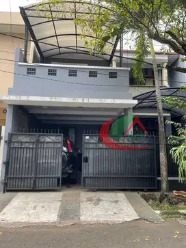 Dijual Rumah Taman laguna Cibubur Harga Di bawah pasaran