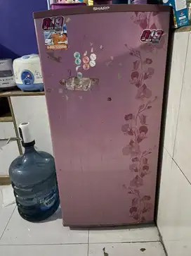 Kulkas satu pintu sharp