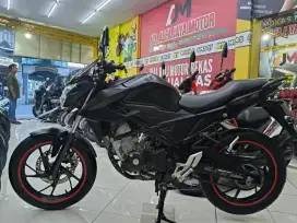 Mesin orisinil * Honda cb 150r tahun 2015