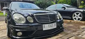 Mercedes-Benz E260 2002 Bensin