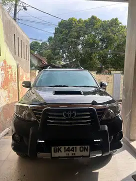 TOYOTA FORTUNER 2.5 A/T G VNT 2014