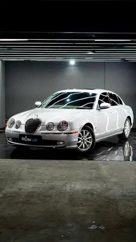 Jaguar S-Type 3.0 V6 collector item!