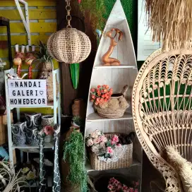 Rak kapal dekorasi