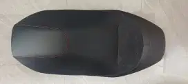 Jok motor yamaha xmax 2022