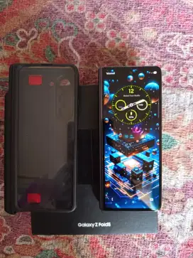 Samsung galaxy Z Fold 5 12/256 Ex Sein