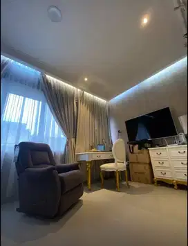 `Rumah Cantik di Casa Jardin Dianella: Dijual atau Disewa, Pilih Aja