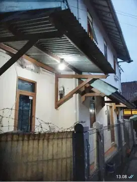 Jual Rumah Kost 12 Kamar di Pelesiran Cihampelas Dago Kota Bandung