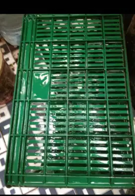 Dijual Krat warna hijau