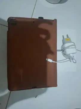 Jual ipad 9 2022 64 gb wifi only grey color