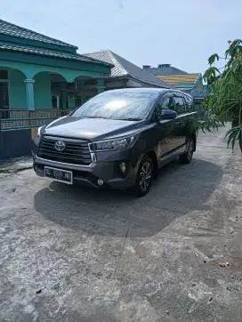Innova reborn luxury Diesel AT 2021