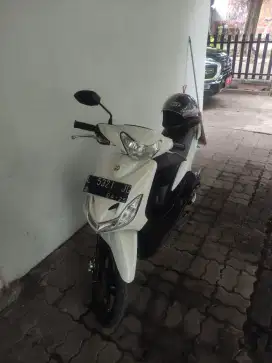 Mio Sporty 2009 Putih