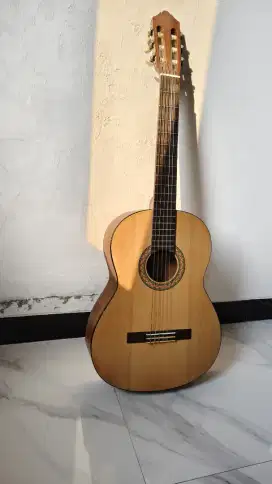 Gitar yamaha klasik akustik nylon c40