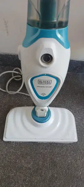 Alat pembersih lantai elektrik