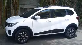 Renault triber RXZ 2021 MANUAL putih