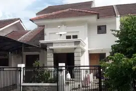 dijual rumah di perumahan BSD sektor 1.4, serpong, tangerang selatan