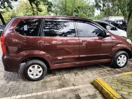 Daihatsu Xenia 2010 Bensin