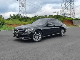 [LOW ODO !!] MERCEDES BENZ C200 AVG 2015