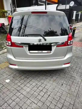 Ertiga GL A/T 2017 Warna Silver