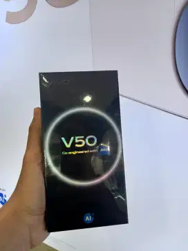 Vivo v50 5g ram 12/256gb fullset garansi 1 tahun
