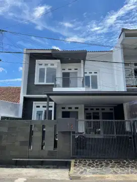 Disewakan Rumah Bagus Lingkungan Nyaman Area Turangga BuahBatu Bandung