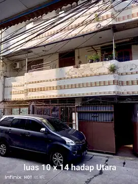 Rumah 3lantai 10x14 di Pademangan