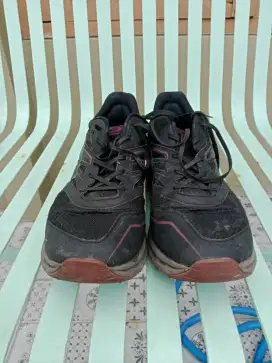 Sepatu 910 ( nineten) Trail Yuza Evo