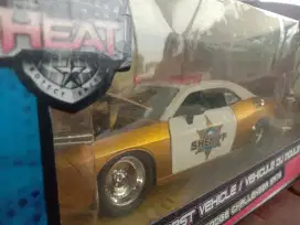 Die Cast Miniatur Mobil Sheriff 911