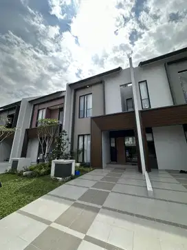 DIJUAL HUNIAN TENANG DI PUSAT KOTA