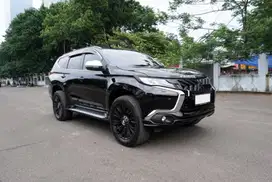 Pajero Sport Dakar 2.4 Rockford Fosgate Black Edition Diesel AT 2019