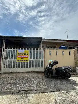 RUMAH SEWA DEKAT SANTA MARIA