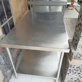Meja kerja stainless besar