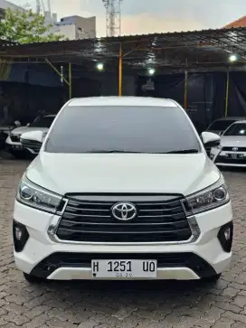 Innova Reborn V Diesel Matic 2021