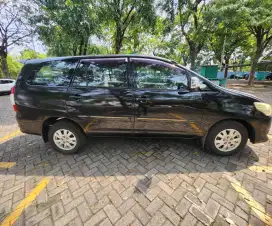 Cash Toyota Kijang Innova G A/T Diesel 2012