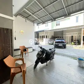 DIJUAL TOWNHOUSE JALAN BAYU KOMPLEK THE LIVING HARMONY - SUNGGAL