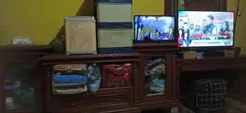Pindah meja buffet 2 lemari kaca & meja rias kaca kayu semua tanpa TV