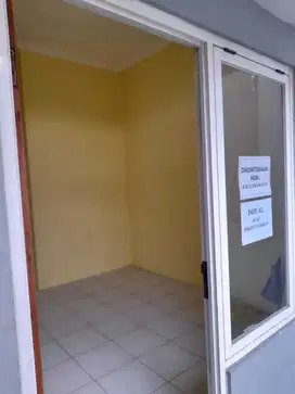 Dijual Rumah Perum Menteng Residence