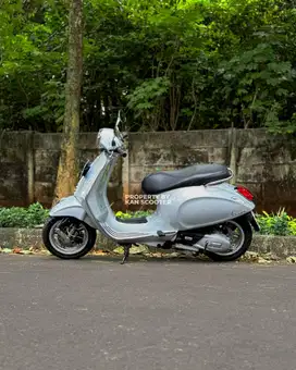 VESPA PRIMAVERA 150 iGET ABS 2019 BERGARANSI